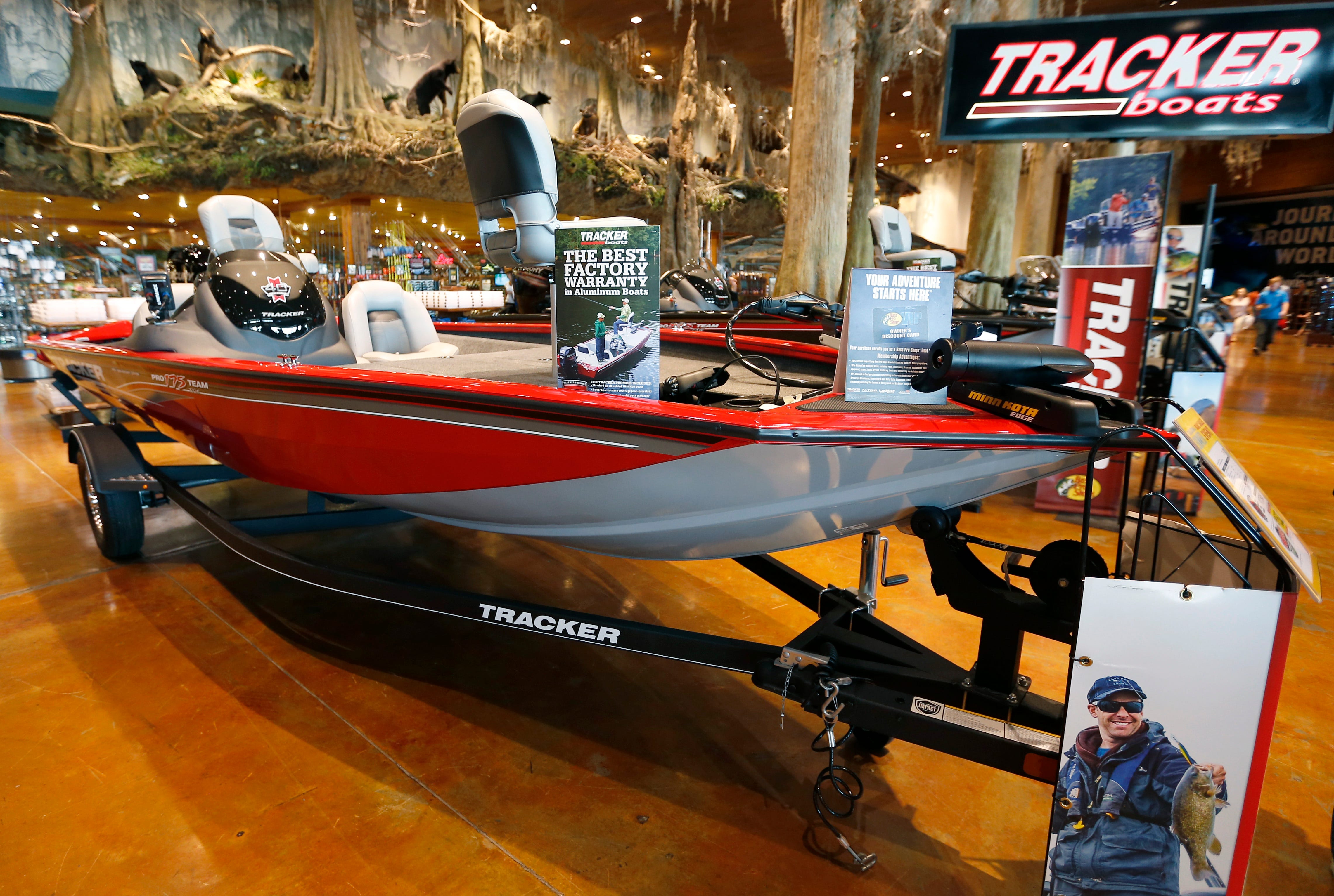 Bass pro bass boat